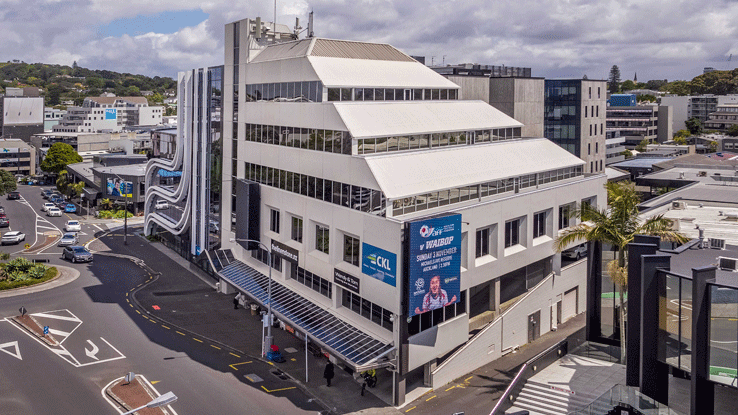 25  Broadway Newmarket