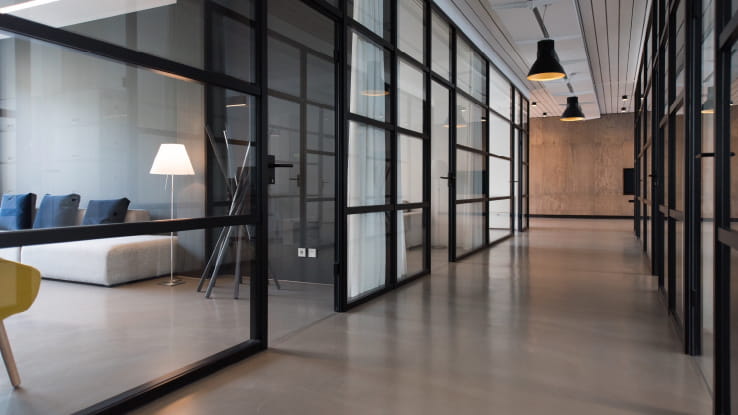 Interior05Triad738x415