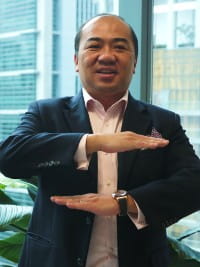 Colliers Singapore IWD 2020  Terence Tang sign 200x267