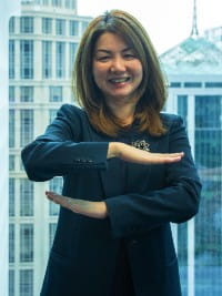 Colliers Singapore IWD 2020  Wei Leng Tang sign 200x267