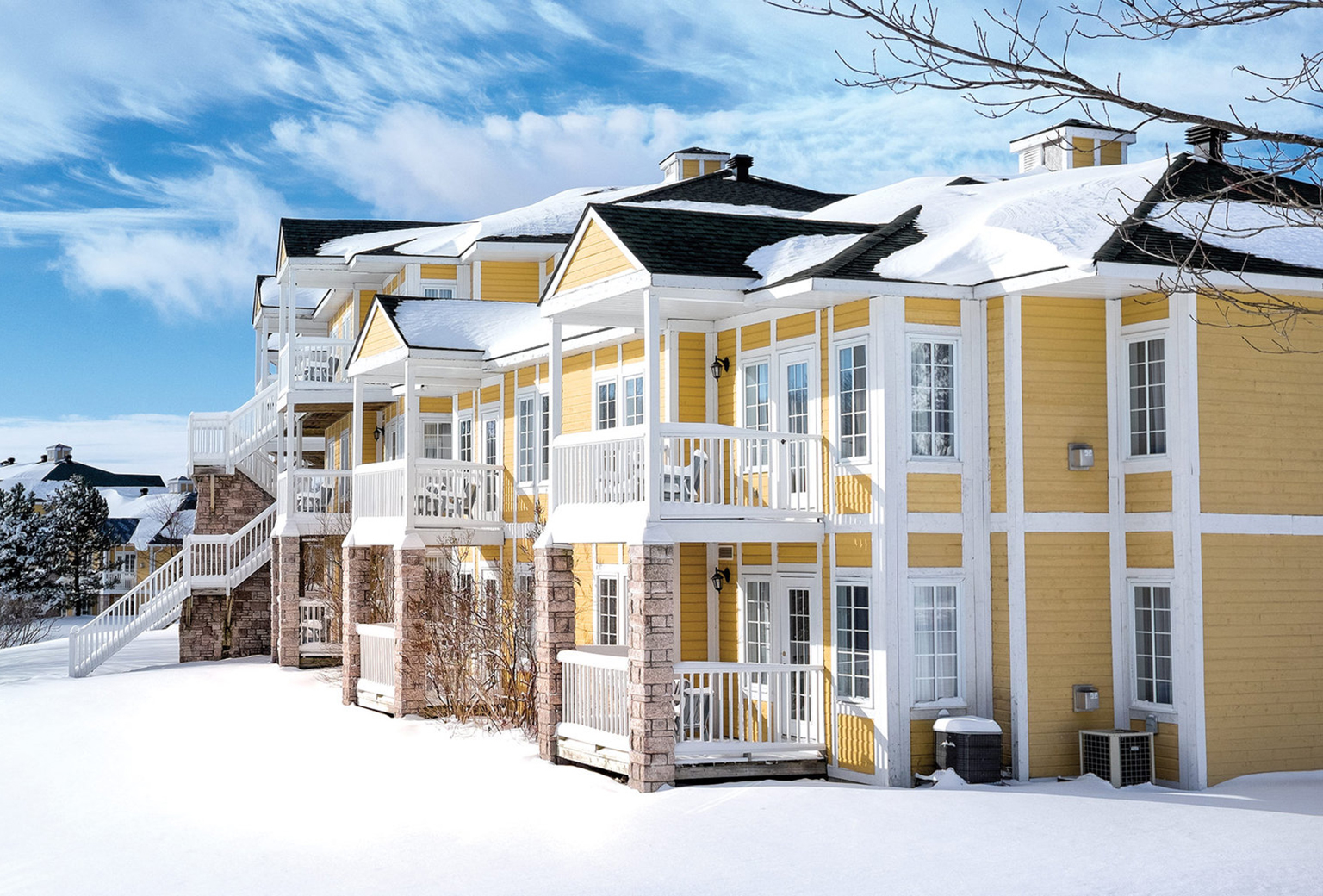 202106Carriage1536x1040