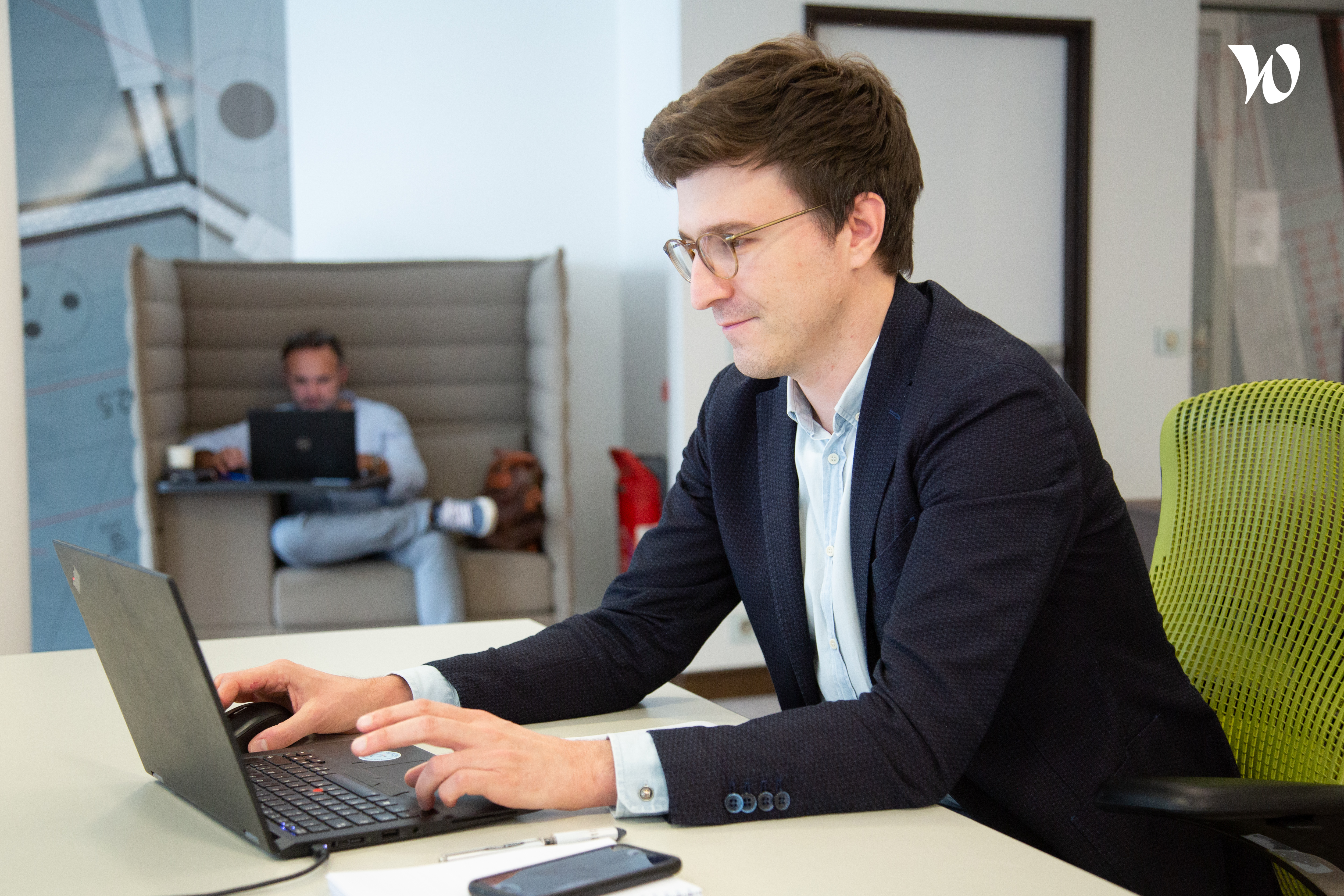 COLLIERSINTERNATIONALESHD22