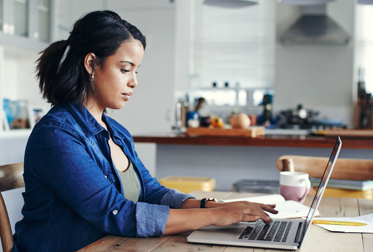 hero_Etude_working_from_home