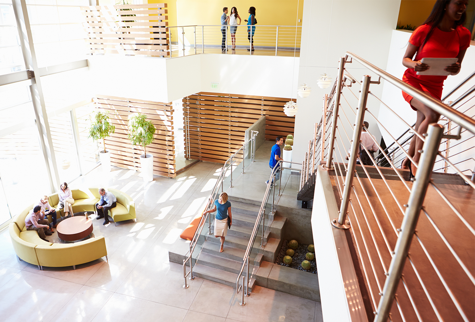 ontvangstruimte met receptie bij flexibel kantoor