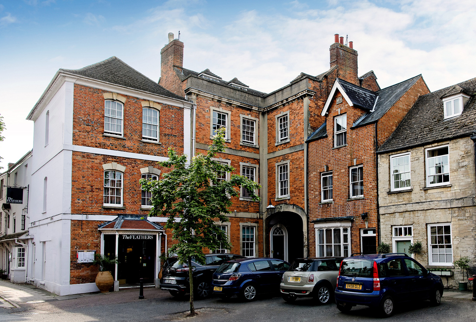 09 07 21 The Feathers hotel sold hero