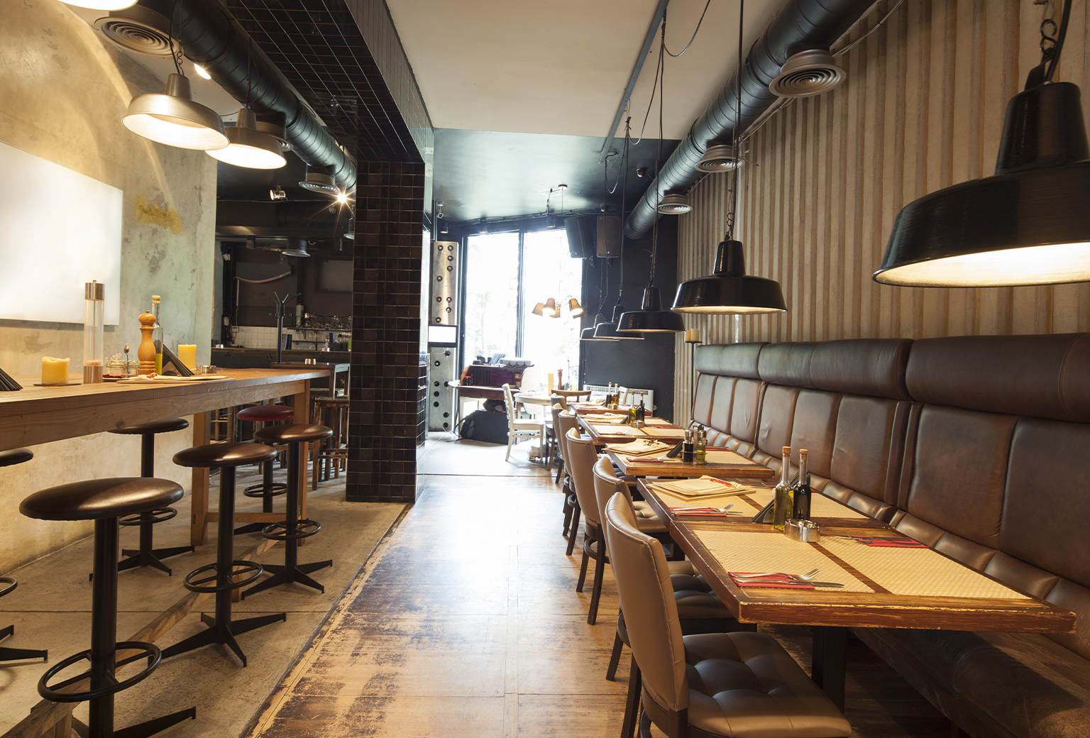 smallbiz_covid_1536x1040 Hero Image