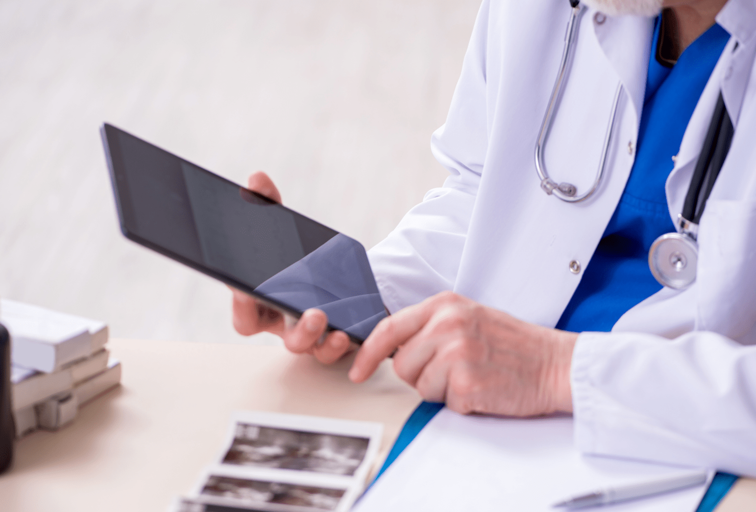 healthcare_webassetsHero1536x1040